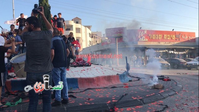 فيديو : الالترس القسماوي يحتفل في دوار الأقصى ومقهى جاري بفوز نادي الوحدة وتأهله الى نهائي الاختبارات 